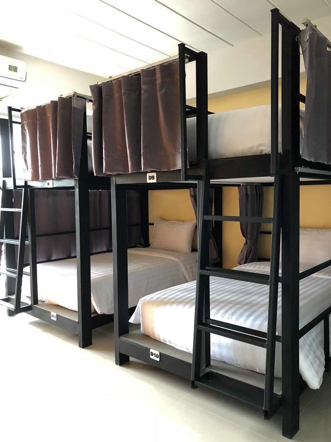 奈扬海滩 普吉机场旅舍旅舍 外观 照片